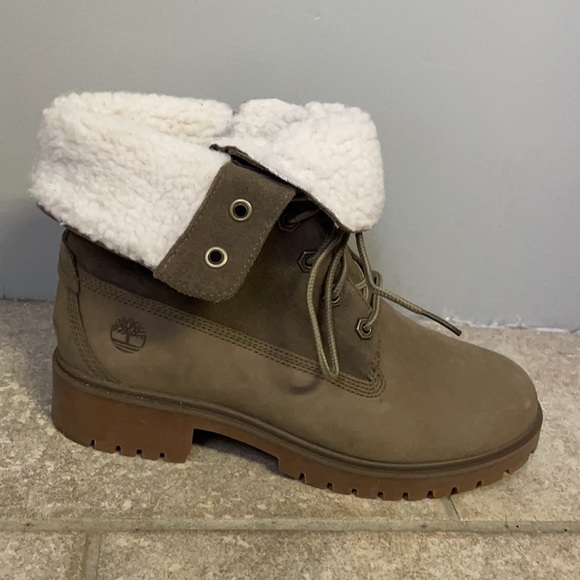 Brand New Timberlands! - Picture 4 of 6